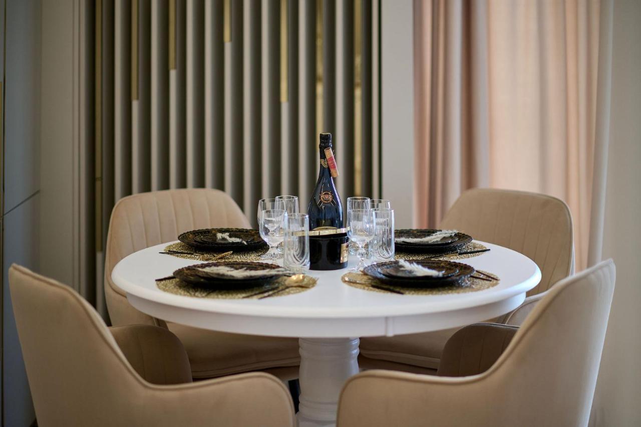 Seaview Luxury Studio In Infinity Beach Resort Mamaia Dış mekan fotoğraf